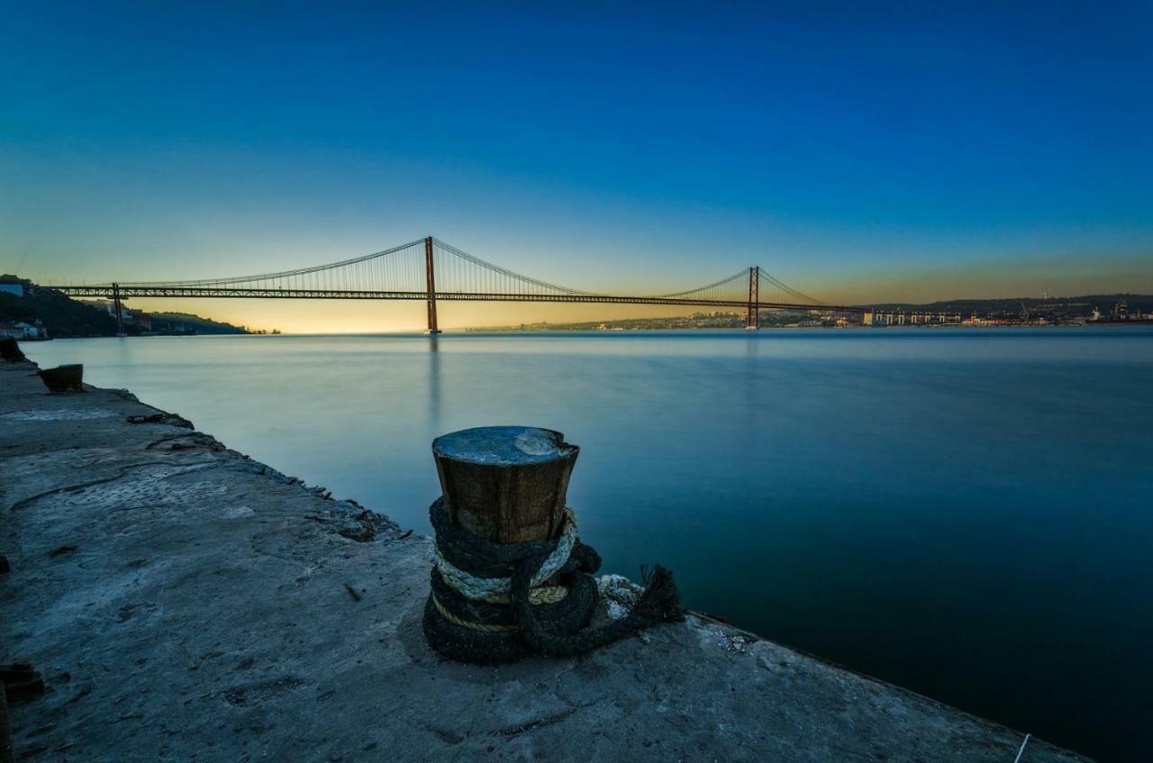 Apartamento Tejo Cacilhas Esterno foto