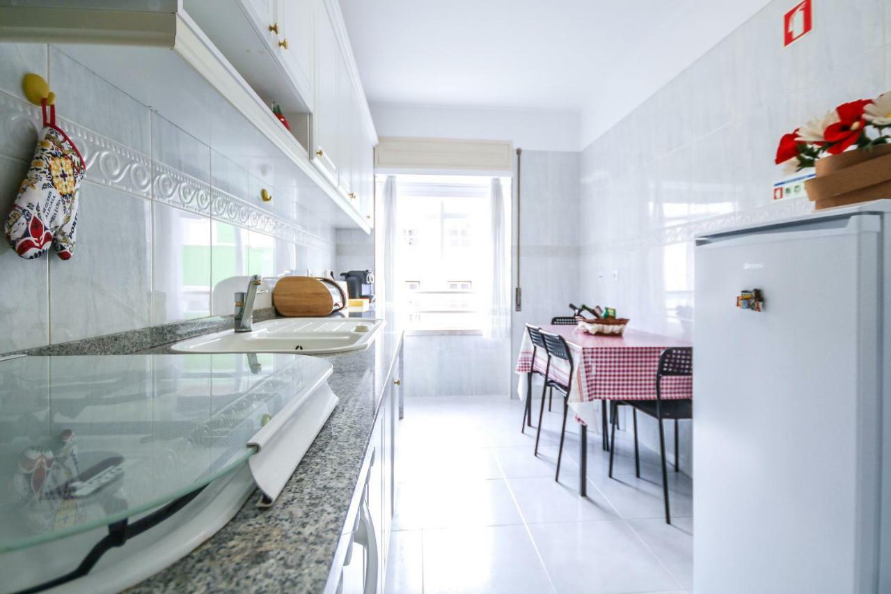 Apartamento Tejo Cacilhas Esterno foto
