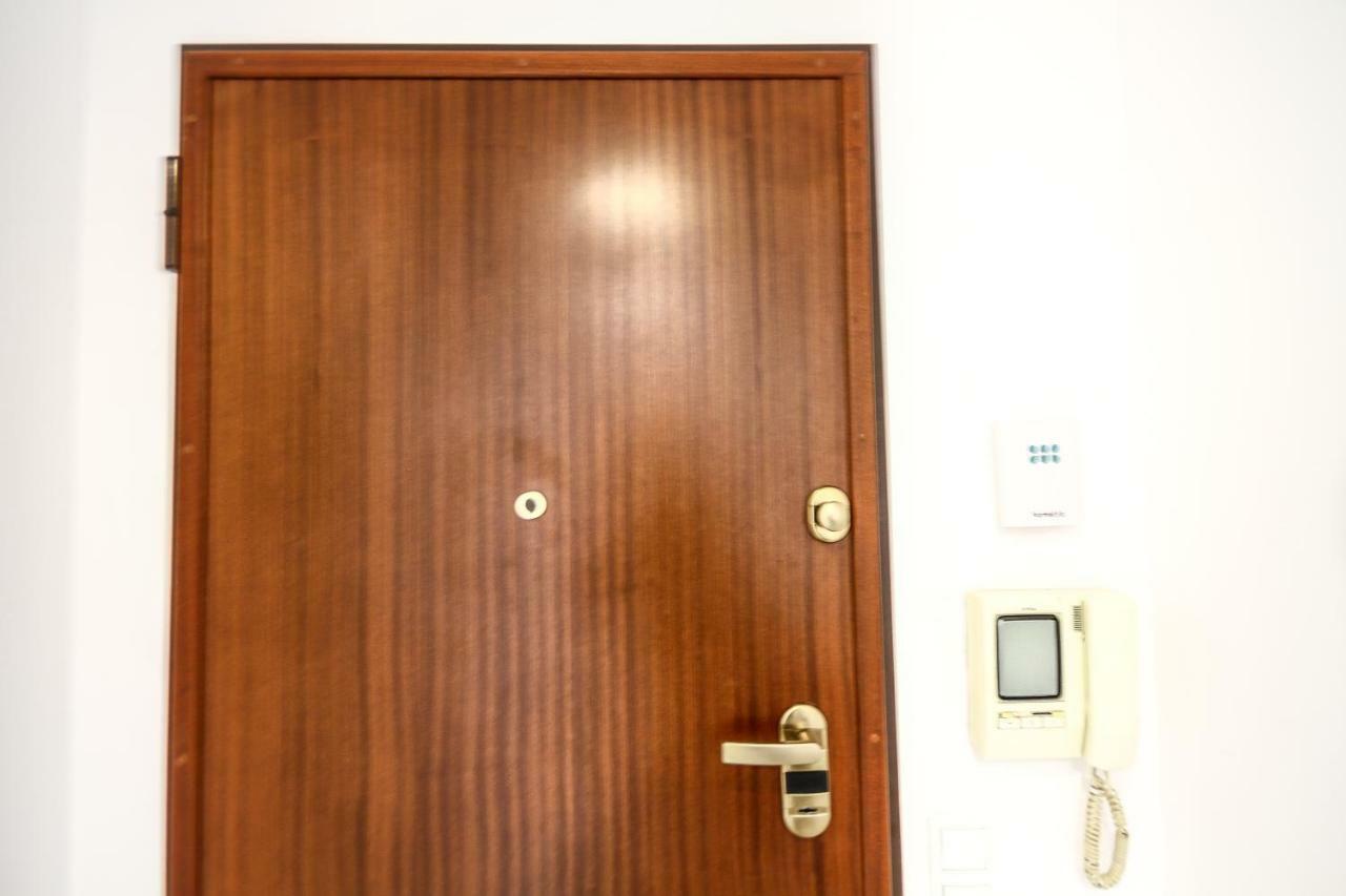Apartamento Tejo Cacilhas Esterno foto